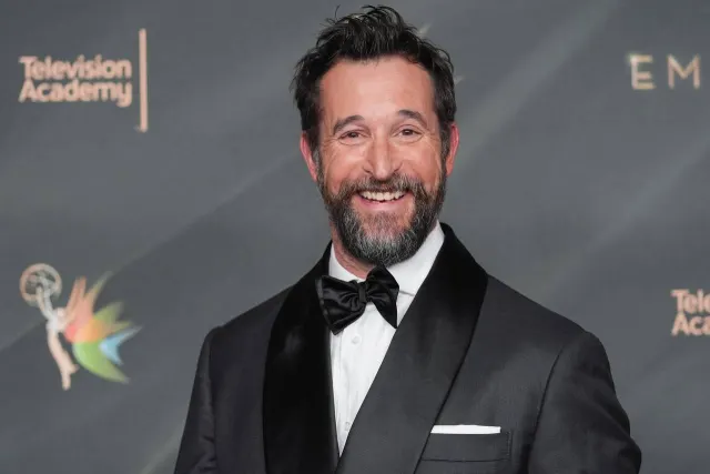 2026'nın yaşayan en seksi erkeği seçildi: Noah Wyle kimdir?