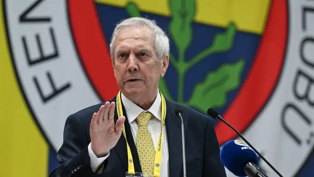 Sarı lacivertlilerde kritik gün: Fenerbahçe'de genel kurul toplantısı başladı