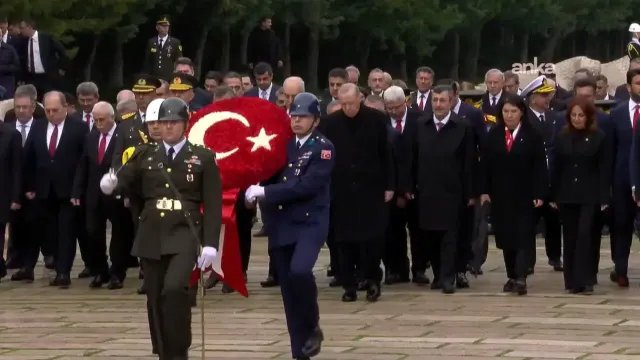Cumhuriyet'in 103. yılında devlet erkanı Anıtkabir'de: Başkentte 29 Ekim törenleri
