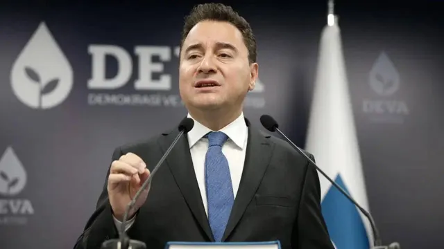Ali Babacan'dan 'fon krizi' uyarısı: 'Bundan sonra kimse yatırım yapmaz'