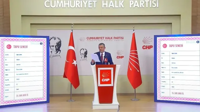 'Butlan' yönetimi o konuşmadan rahatsız oldu... Özgür Özel'in 'Turpun küçüğü' açıklaması CHP'nin sitesinden kaldırıldı: 'Saray ile butlan işbirliği'